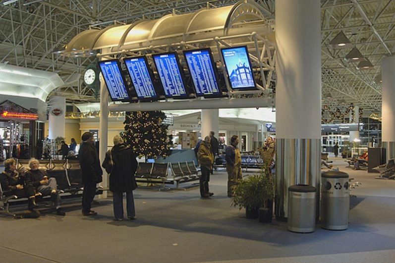 Mitchell International Airport - Milwaukee, WI